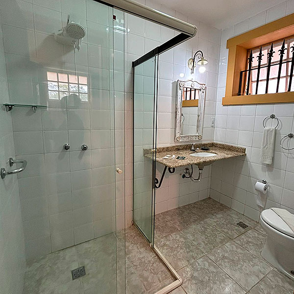 quarto_economico_wc_1